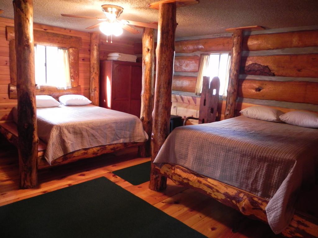 Apache Village Cabins Ruidoso Rum bild