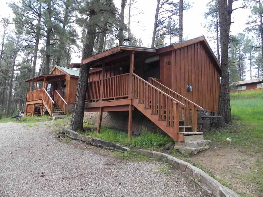 Apache Village Cabins Ruidoso Rum bild