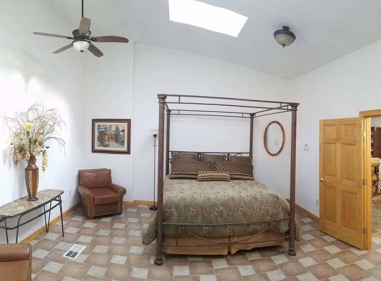 Apache Village Cabins Ruidoso Rum bild
